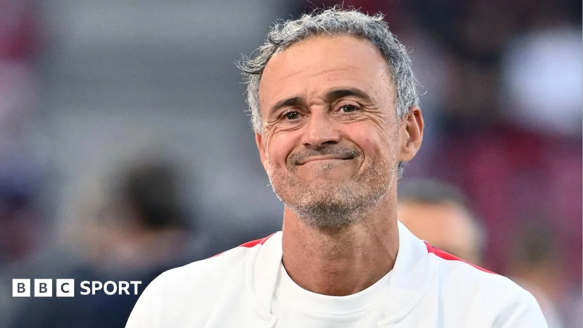 Luis Enrique signs new deal to extend PSG stay