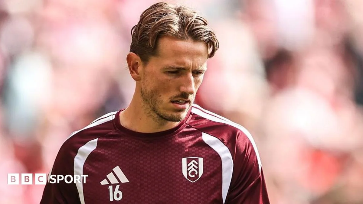 Chelsea explored move for Fulham midfielder Berge