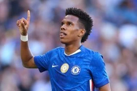 Predicted Chelsea line-up (3-4-2-1) vs Leeds United, Estevao starts