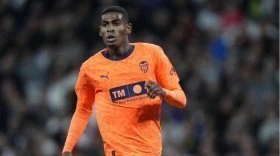 Arsenal defender set to miss Napoli game