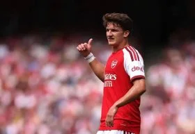Arsenal winger Christos Tzolis suffers hamstring issue; Eze could step in