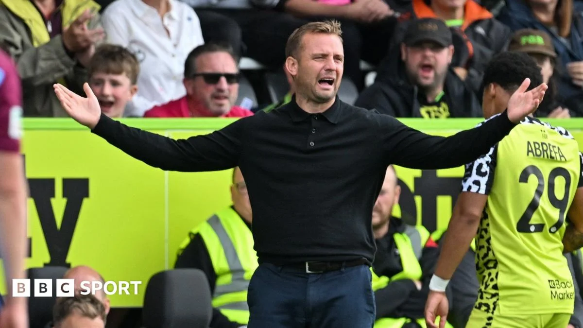 Gateshead sack Lee Cattermole after seven straight defeats amid ownership uncertainty