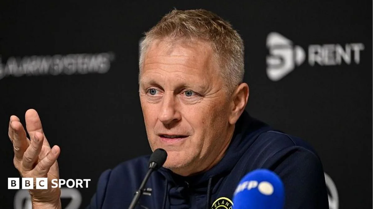 Hallgrimsson relieved after Ireland’s testing two-week international window