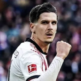 Igor Matanovic reportedly open to Manchester United as Premier League interest grows